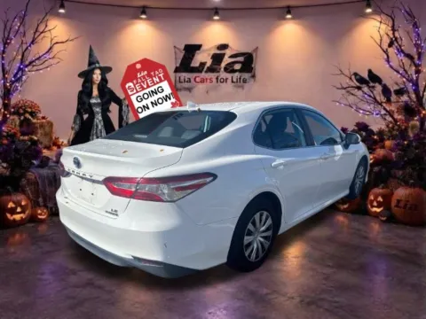 Another view of 2020 Toyota Camry Hybrid LE for sale in Northampton, MA at Lia Toyota of Northampton