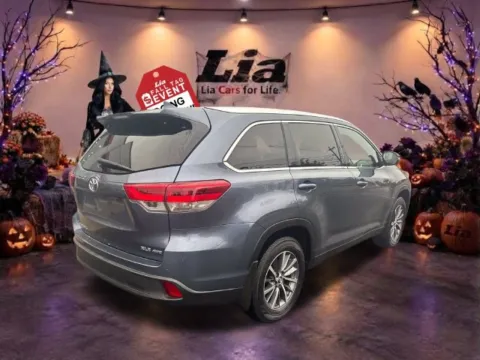 Another view of 2019 Toyota Highlander XLE for sale in Northampton, MA at Lia Toyota of Northampton