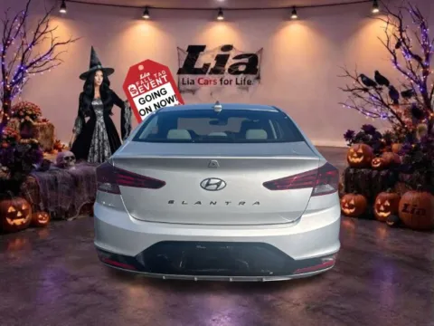 More photos of 2019 Hyundai Elantra SEL at Lia Toyota of Northampton, MA