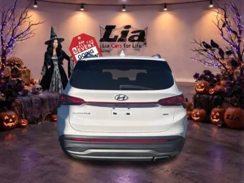 More photos of 2023 Hyundai Santa Fe SEL at Lia Toyota of Northampton, MA