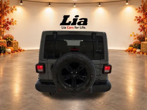 More photos of 2022 Jeep Wrangler Unlimited Sahara Altitude at Lia Toyota of Rockland, NY