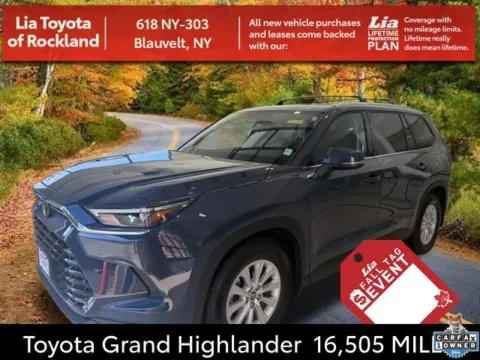Unknown 2024 Toyota Grand Highlander XLE for sale in Blauvelt, NY