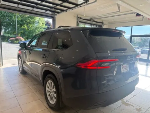 Another view of 2024 Toyota Grand Highlander XLE for sale in Blauvelt, NY at Lia Toyota of Rockland
