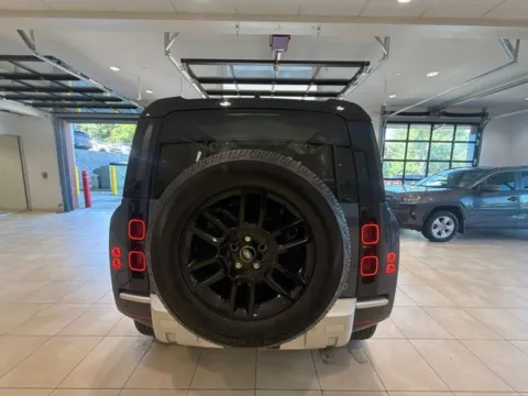 More photos of 2022 Land Rover Defender 110 SE at Lia Toyota of Rockland, NY
