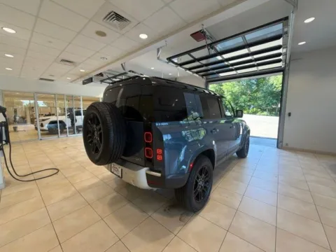 More photos of 2022 Land Rover Defender 110 SE at Lia Toyota of Rockland, NY