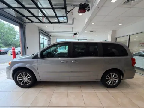 Photos of 2017 Dodge Grand Caravan SE Plus for sale in Blauvelt, NY at Lia Toyota of Rockland