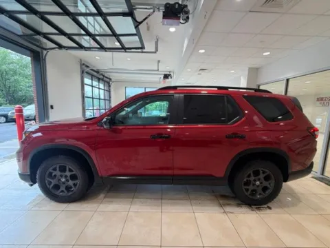 Photos of 2023 Honda Pilot TrailSport for sale in Blauvelt, NY at Lia Toyota of Rockland