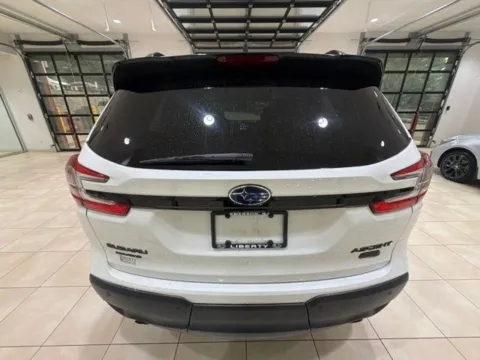 More photos of 2023 Subaru Ascent Onyx Edition at Lia Toyota of Rockland, NY