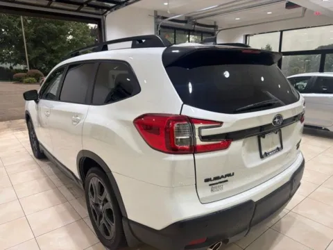 More photos of 2023 Subaru Ascent Onyx Edition at Lia Toyota of Rockland, NY