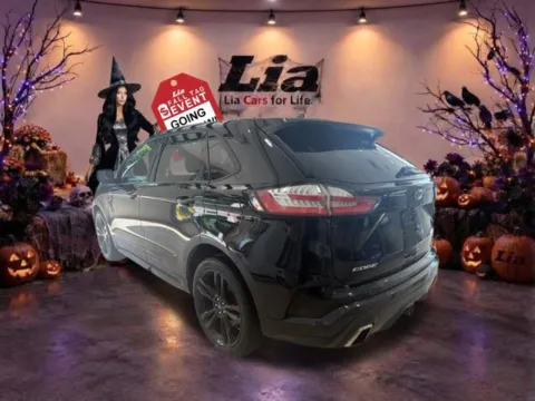 More photos of 2020 Ford Edge ST at Lia Toyota of Rockland, NY