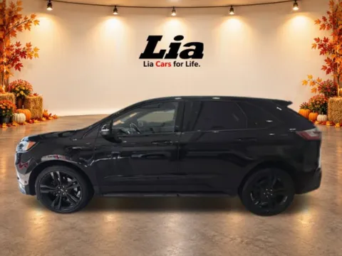 More photos of 2020 Ford Edge ST at Lia Toyota of Rockland, NY