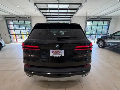 More photos of 2024 BMW X5 xDrive40i at Lia Toyota of Rockland, NY