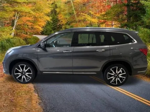 Another view of 2019 Honda Pilot Touring for sale in Blauvelt, NY at Lia Toyota of Rockland