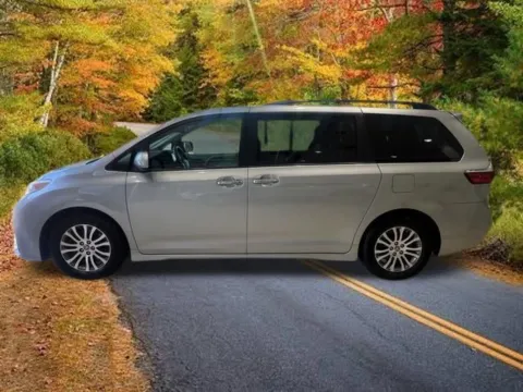 Another view of 2020 Toyota Sienna XLE for sale in Blauvelt, NY at Lia Toyota of Rockland