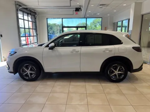 Photos of 2024 Honda HR-V EX-L for sale in Blauvelt, NY at Lia Toyota of Rockland