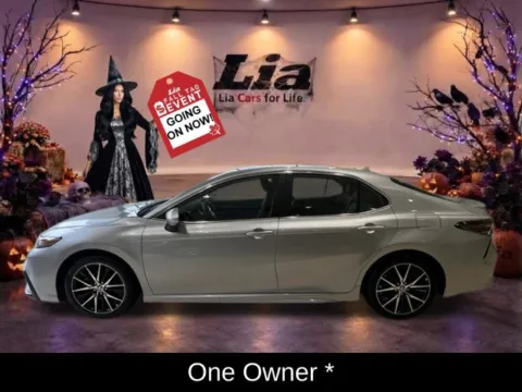 Photos of 2024 Toyota Camry SE for sale in Blauvelt, NY at Lia Toyota of Rockland