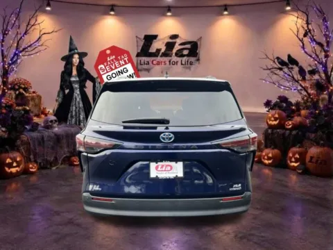 More photos of 2024 Toyota Sienna XLE at Lia Toyota of Rockland, NY