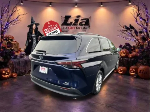 More photos of 2024 Toyota Sienna XLE at Lia Toyota of Rockland, NY
