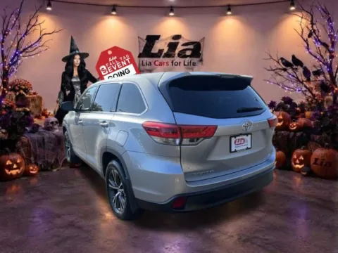 Another view of 2019 Toyota Highlander LE for sale in Blauvelt, NY at Lia Toyota of Rockland