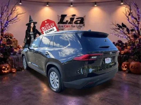 Another view of 2024 Toyota Grand Highlander XLE for sale in Blauvelt, NY at Lia Toyota of Rockland