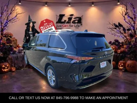 Another view of 2024 Toyota Sienna Limited for sale in Blauvelt, NY at Lia Toyota of Rockland