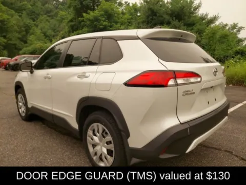 More photos of 2022 Toyota Corolla Cross L at Lia Toyota of Wilbraham, MA