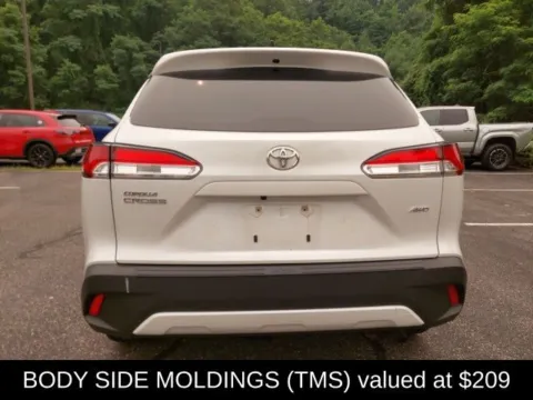 More photos of 2022 Toyota Corolla Cross L at Lia Toyota of Wilbraham, MA