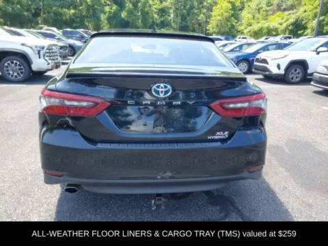More photos of 2021 Toyota Camry Hybrid XLE at Lia Toyota of Wilbraham, MA