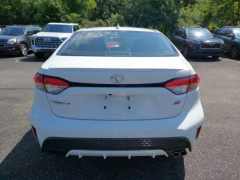 More photos of 2020 Toyota Corolla SE at Lia Toyota of Wilbraham, MA