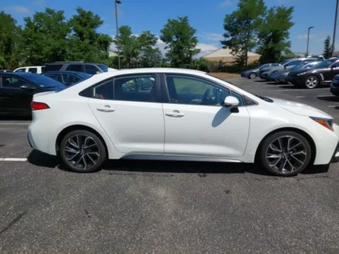 Photos of 2020 Toyota Corolla SE for sale in Wilbraham, MA at Lia Toyota of Wilbraham