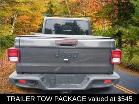 More photos of 2021 Jeep Gladiator Sport at Lia Toyota of Wilbraham, MA