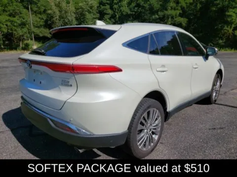 Another view of 2021 Toyota Venza XLE for sale in Wilbraham, MA at Lia Toyota of Wilbraham