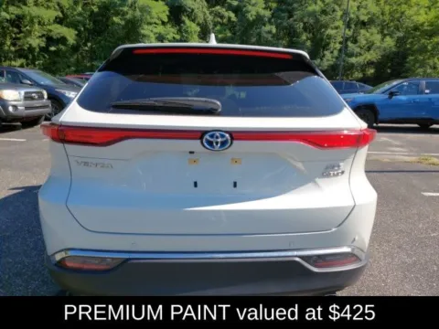 More photos of 2021 Toyota Venza XLE at Lia Toyota of Wilbraham, MA