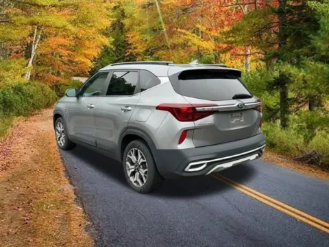 More photos of 2021 Kia Seltos EX at Lia Toyota of Wilbraham, MA