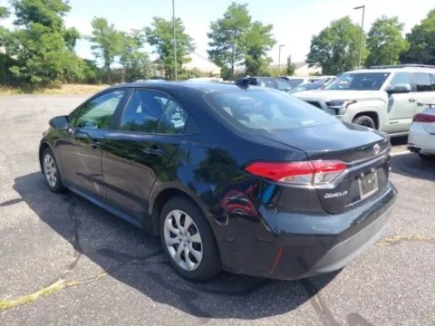 More photos of 2024 Toyota Corolla LE at Lia Toyota of Wilbraham, MA