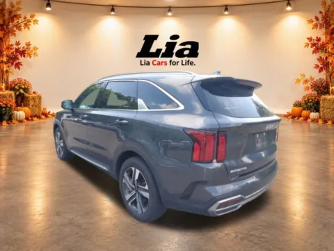 More photos of 2023 Kia Sorento Hybrid SX Prestige at Lia Toyota of Wilbraham, MA
