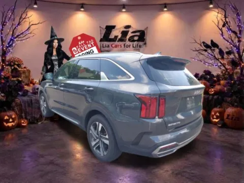 More photos of 2023 Kia Sorento Hybrid SX Prestige at Lia Toyota of Wilbraham, MA