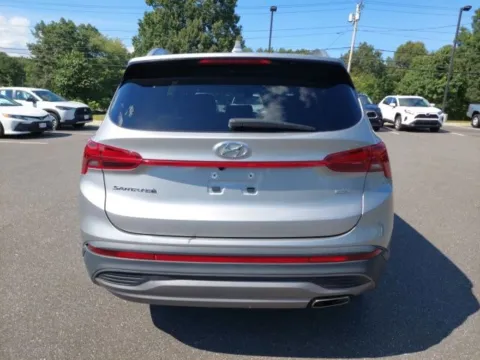 More photos of 2023 Hyundai Santa Fe SEL at Lia Toyota of Wilbraham, MA