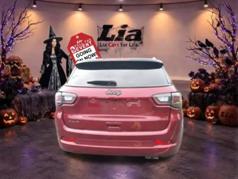 More photos of 2022 Jeep Compass Limited at Lia Toyota of Wilbraham, MA