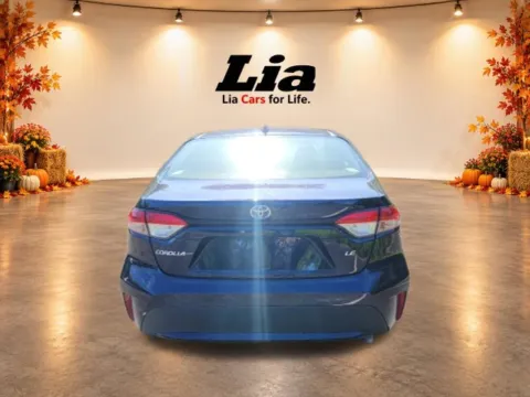More photos of 2021 Toyota Corolla LE at Lia Toyota of Wilbraham, MA