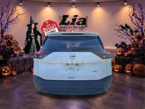 More photos of 2021 Nissan Rogue S at Lia Toyota of Wilbraham, MA