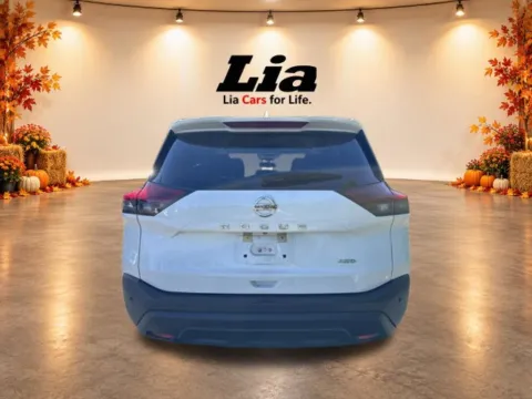 More photos of 2021 Nissan Rogue S at Lia Toyota of Wilbraham, MA
