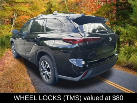 More photos of 2024 Toyota Highlander XLE at Lia Toyota of Wilbraham, MA
