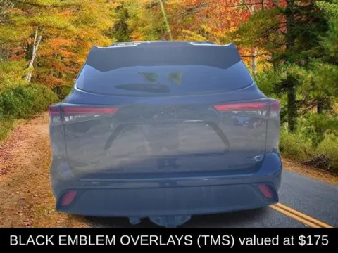 More photos of 2021 Toyota Highlander XLE at Lia Toyota of Wilbraham, MA