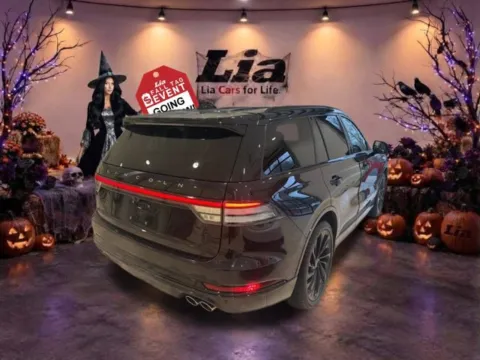 More photos of 2025 Lincoln Aviator Reserve at Lia Toyota of Wilbraham, MA