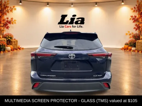 More photos of 2025 Toyota Highlander XLE at Lia Toyota of Wilbraham, MA
