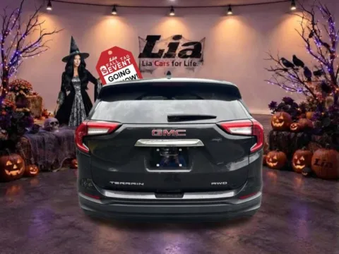 More photos of 2024 GMC Terrain SLE at Lia Toyota of Wilbraham, MA