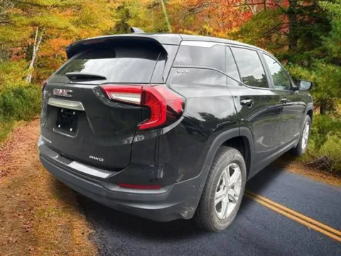 Another view of 2024 GMC Terrain SLE for sale in Wilbraham, MA at Lia Toyota of Wilbraham