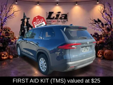 More photos of 2024 Toyota Grand Highlander Hybrid XLE at Lia Toyota of Wilbraham, MA