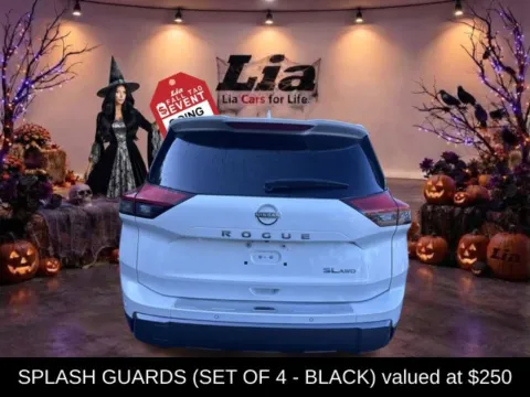 More photos of 2024 Nissan Rogue SL at Lia Toyota of Wilbraham, MA